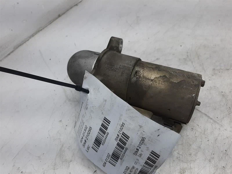 Starter Motor Fits 04-05 CADILLAC CTS 12597349 - Image 2 of 4