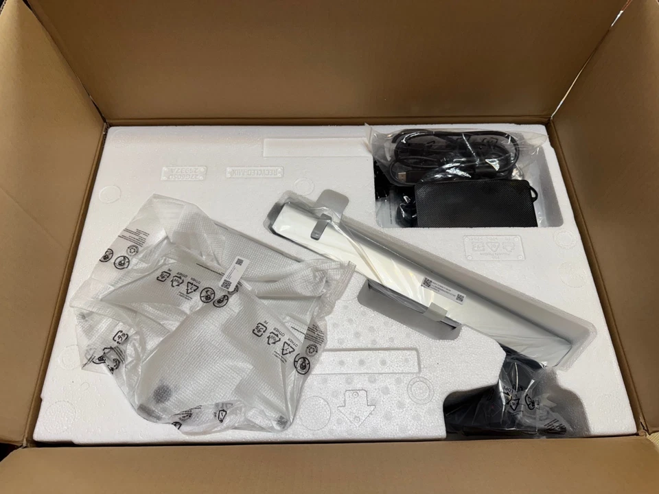 Samsung LS27DG602SNXZA 27" Odyssey OLED G6 (G60SD) QHD 360Hz 0.03ms FreeSync - Image 3 of 3