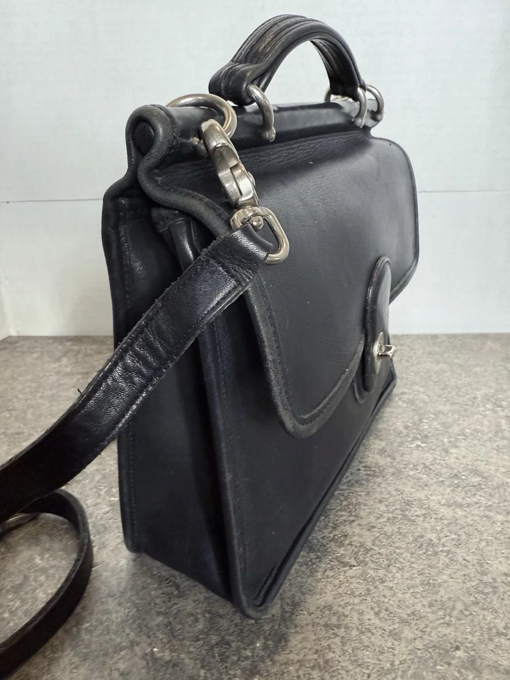 Bolso Bandolera Coach Vintage Willis Negro Con Asa Superior Plateado Herrajes 9927 Foto 4 de 4