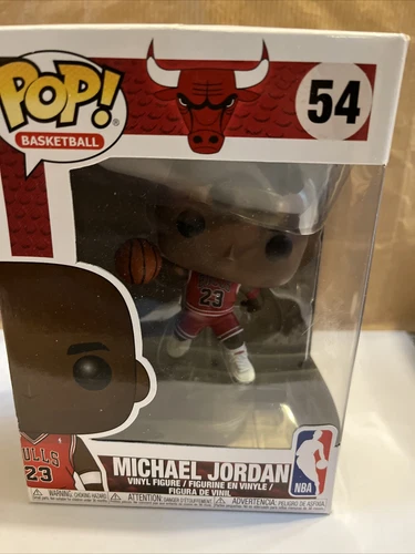 Funko POP! NBA Chicago Bulls MICHAEL JORDAN Figure 54  (common)