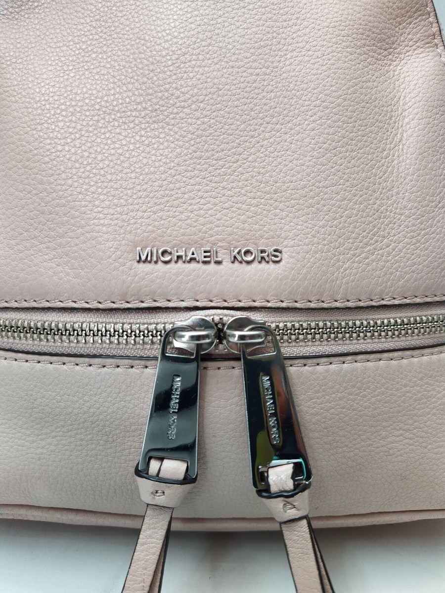 Michael Kors Rhea Beige Pink Pebbled Leather Zipper Pockets  display picture 1