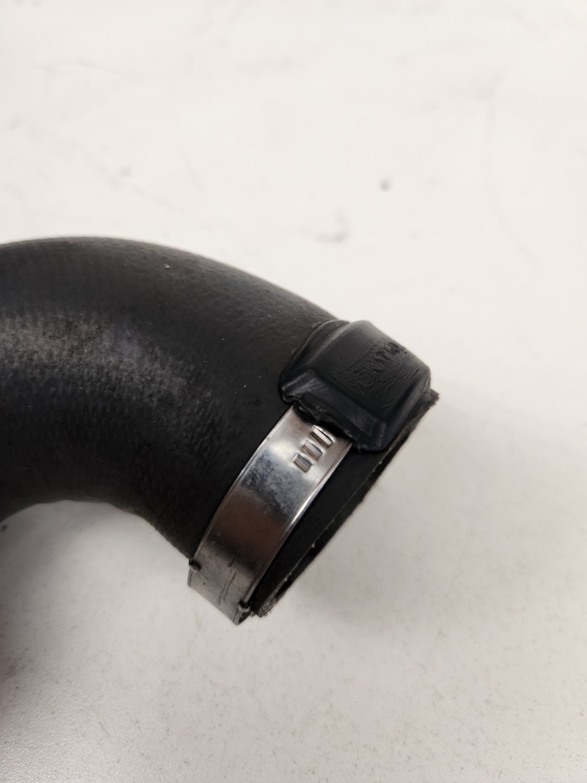 2012-2014 MCLAREN MP4-12C 3.8T LEFT SIDE TURBO HOSE TUBE 11F1101CP OEM 