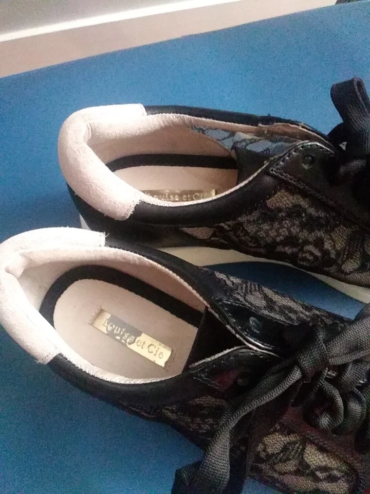 Louise et Cie L0-Berlena Mujer Talla 8.5 Cuero Negro Encaje Zapatos, Tenis Foto 2 de 4