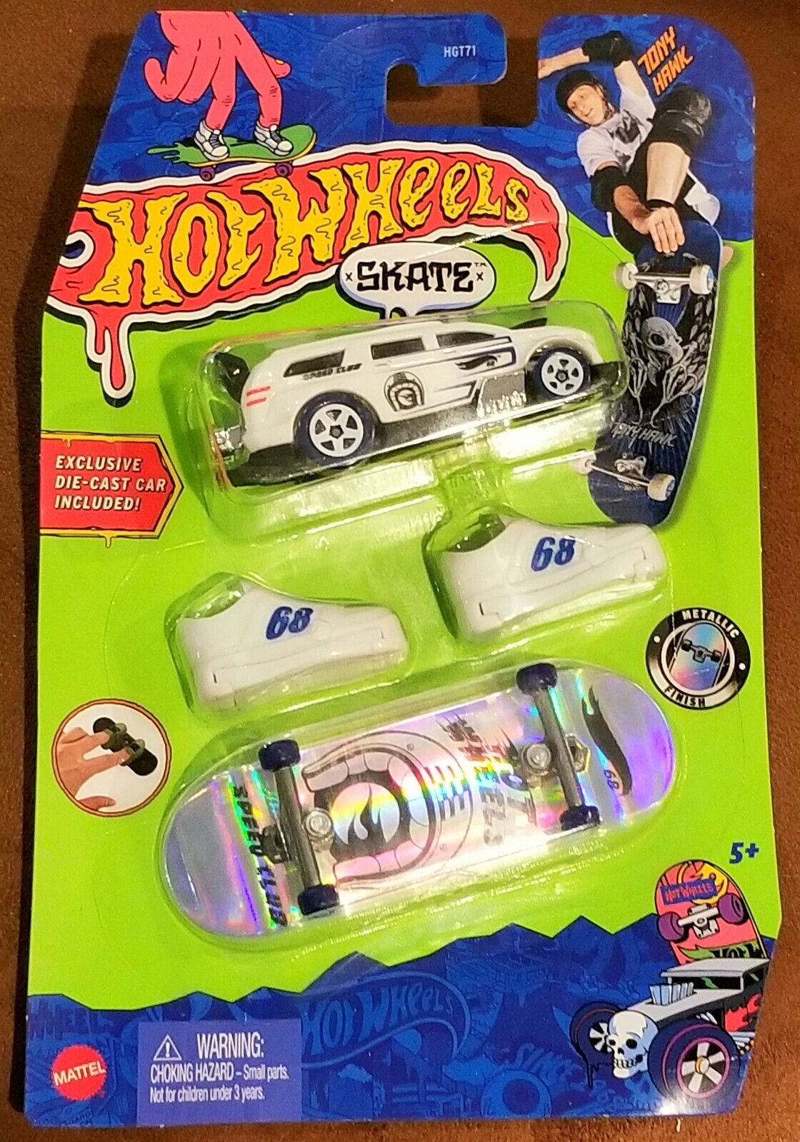 Hot Wheels - Skateboard com Tênis - Mattel