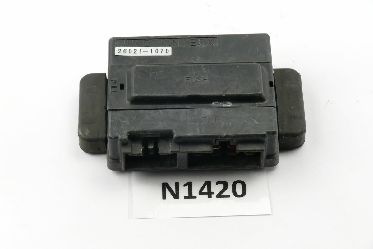Kawasaki ZX- 10 ZXT 00 B - fuse box fuse box N1420 | eBay