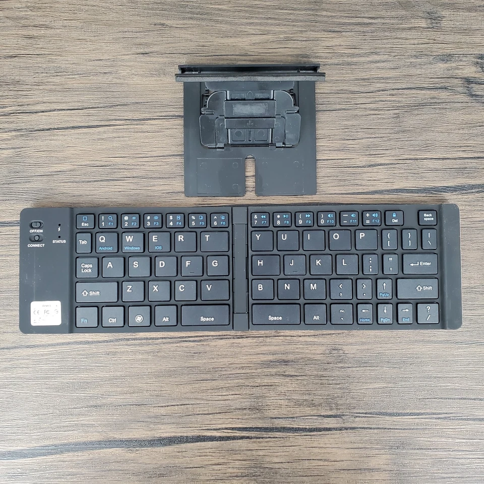 Geyes Foldable Bluetooth Gold Keyboard with Cord and Tablet Stand - Image 2 of 4