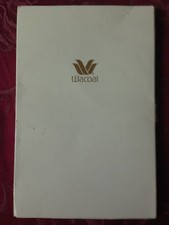 Wacoal sheer scarf in box