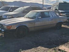 1980 Mercedes-Benz 400-Series 