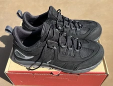 Red Wing 6354 Cooltech Athletic Work Boots Black  Mens  11.5 E2 Protective Toe