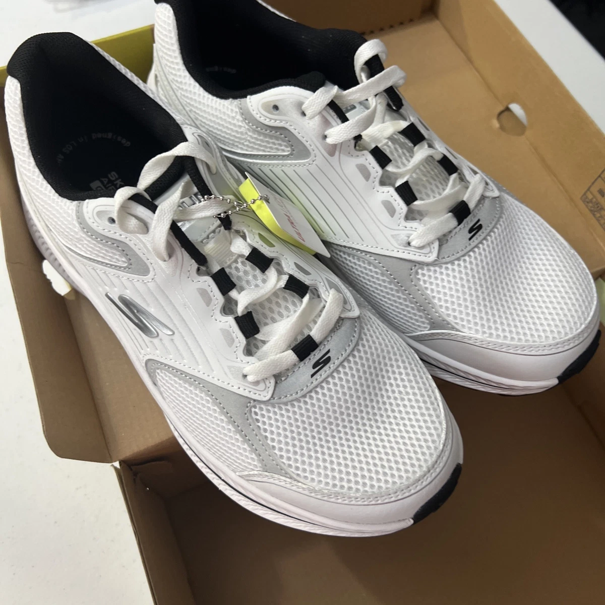 New SKECHERS Go Run 600 Refine Mens 9 EW Gray Sneakers 55061 Athletic Shoes SKECHERS Go Run 600 Sneakers for Men for Sale | Shop Men main image 3