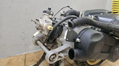 Blocco Motore completo Aprilia sr 50 Iniezione ABL - 13.000KM "GUARDARE VIDEO" - Foto 18 di 23