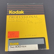 Kodak Professional TMAX 400 4x5" Film  Exp 1/1996 TMY 4053 sealed