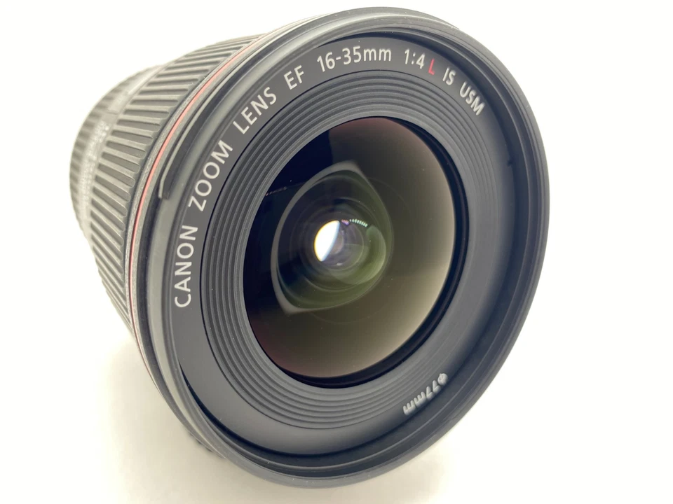 [NEAR MINT] Canon EF 16-35mm f4 L IS USM Ultra Wide Zoom Lens for EOS Full Frame - image 2 of 4
