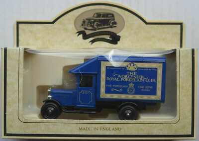 Lledo 1935 Morris Parcels Van Worcester Royal Porcelain Oldtimer Days-Gone DG 35
