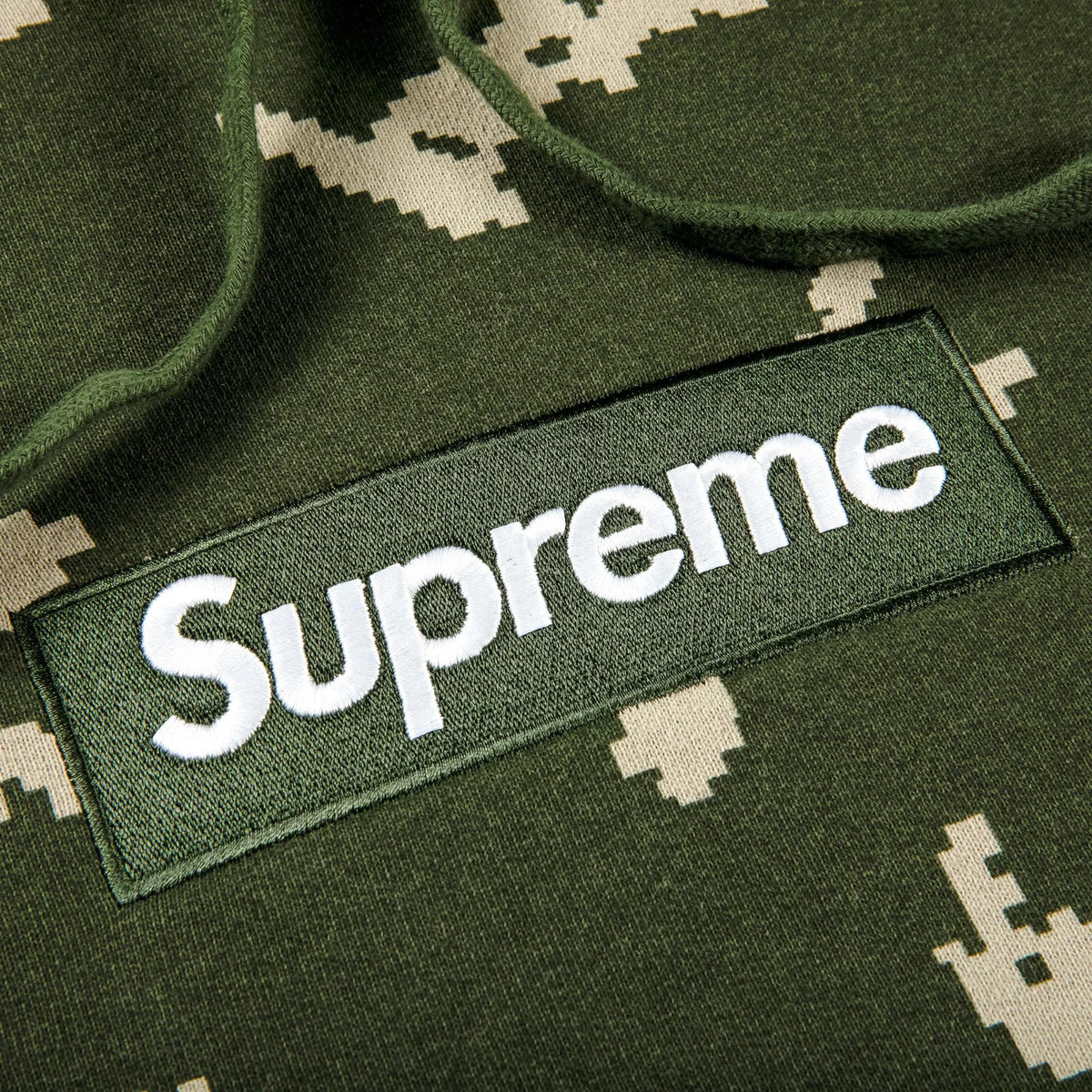 Supreme Box Logo Hooded Sweatshirt (FW21) Olive Russian Camo