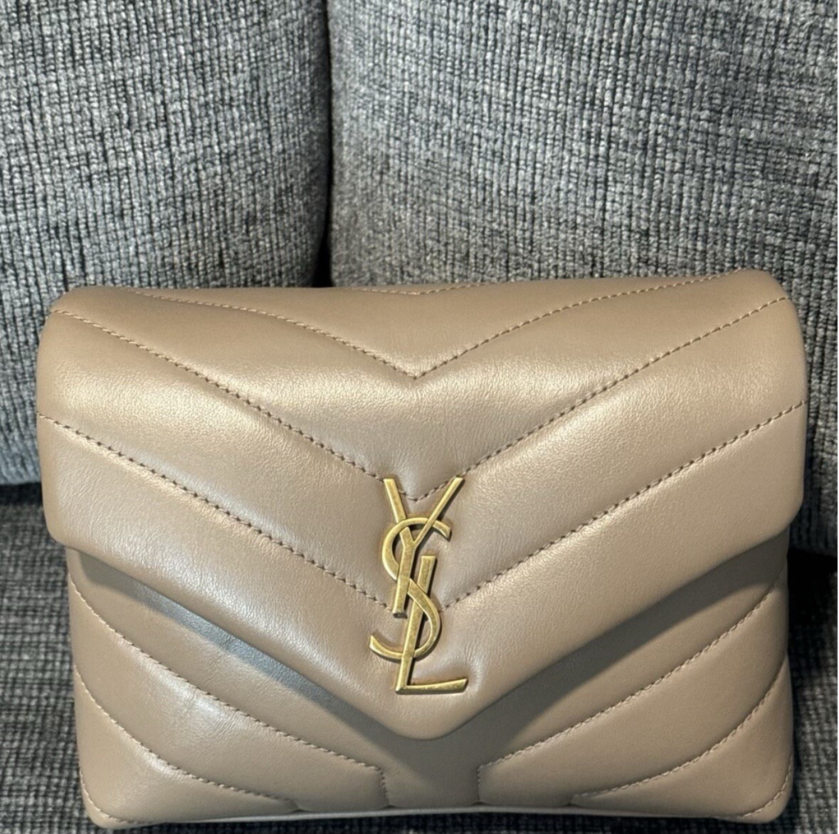 SAINT LAURENT BORSA A TRACOLLA TRAPUNTATA GIOCATTOLO