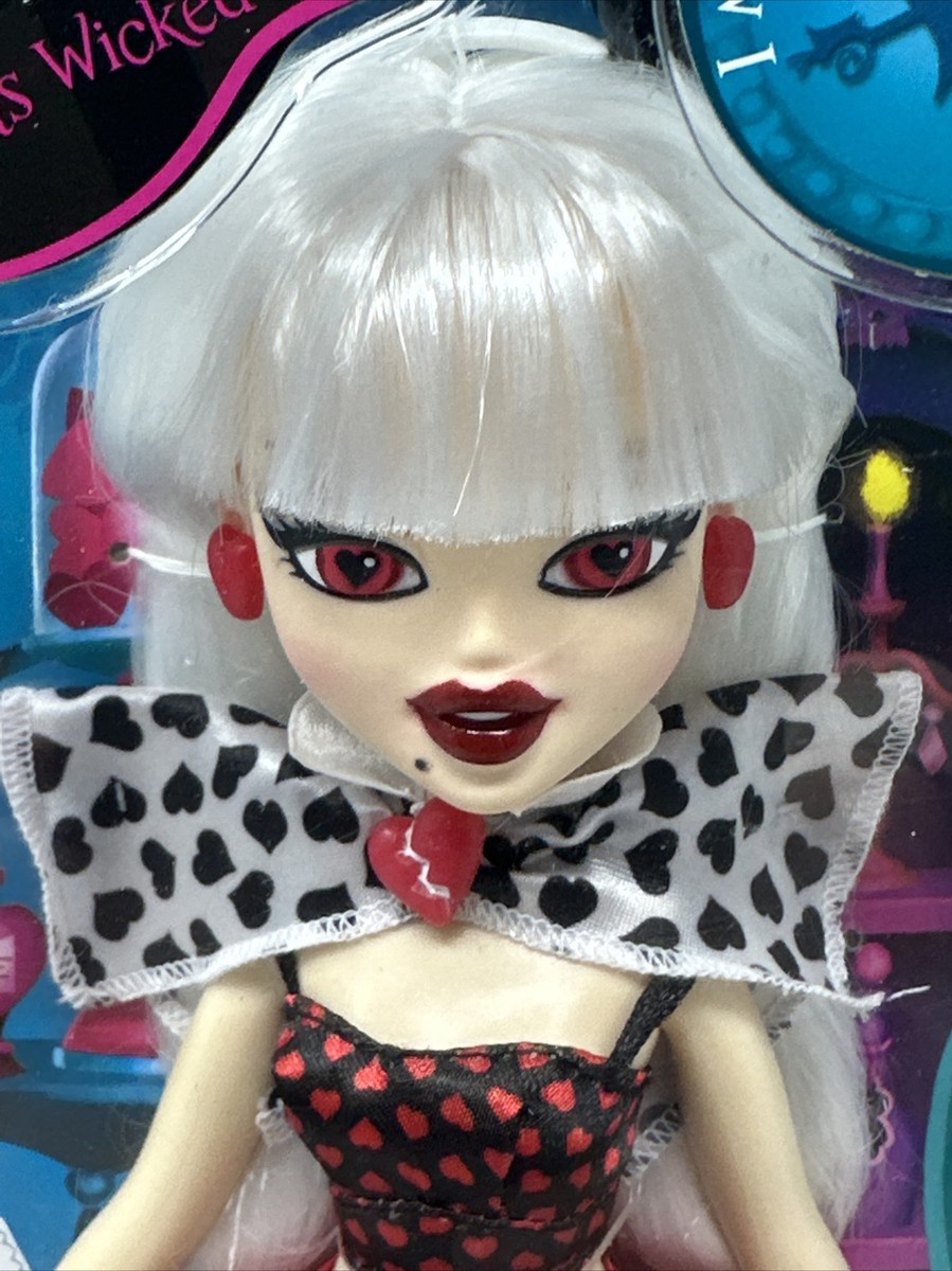 Bratzillaz Jade J'Adore Fashion Doll Glam Gets Wicked Mend a