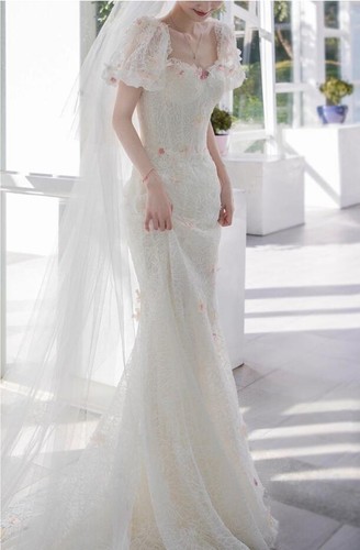 Gorgeous hubble-bubble sleeve Flowers Bodycon Fishtail Gown Chic Wedding Dresses - Picture 7 of 10