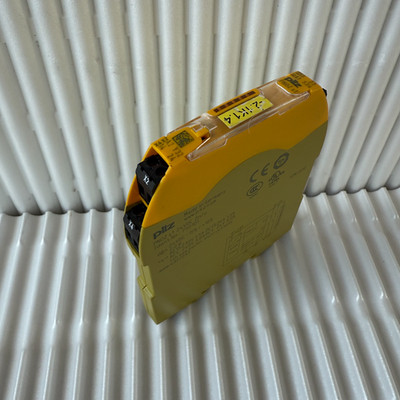 1x pilz PNOZ s1 24VDC 2n/o Ident.No.: 750101