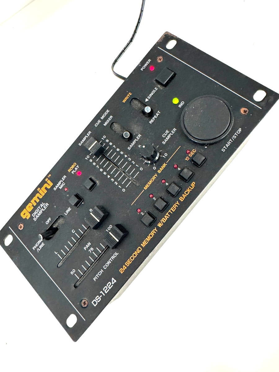 GEMINI DIGITAL SAMPLER DS-1224 24 SECOND MEMORY WITH BATTERY