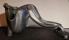 Wear-Ever Vintage Aluminum Hand Juicer Made In The USA