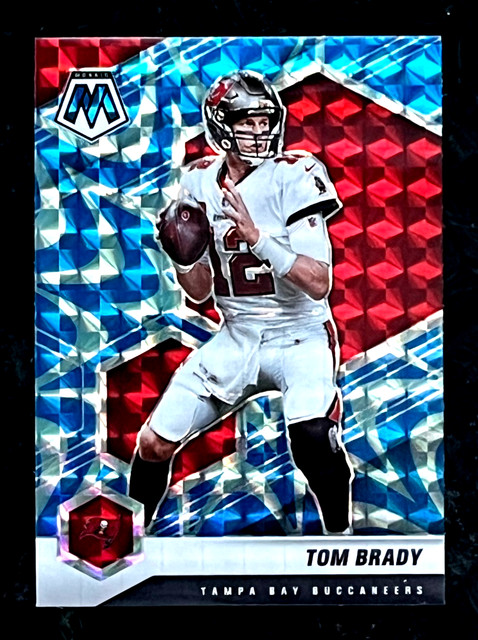 2021 Panini Mosaic Tom Brady Reactive Blue Prizm Parallel Buccaneers #186