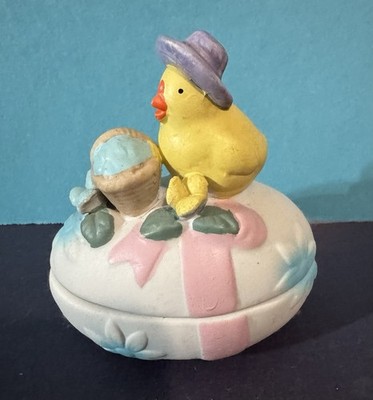 Ceramic Easter Chick Trinket Box Oval Decorative Pastel Multicolor with Lid