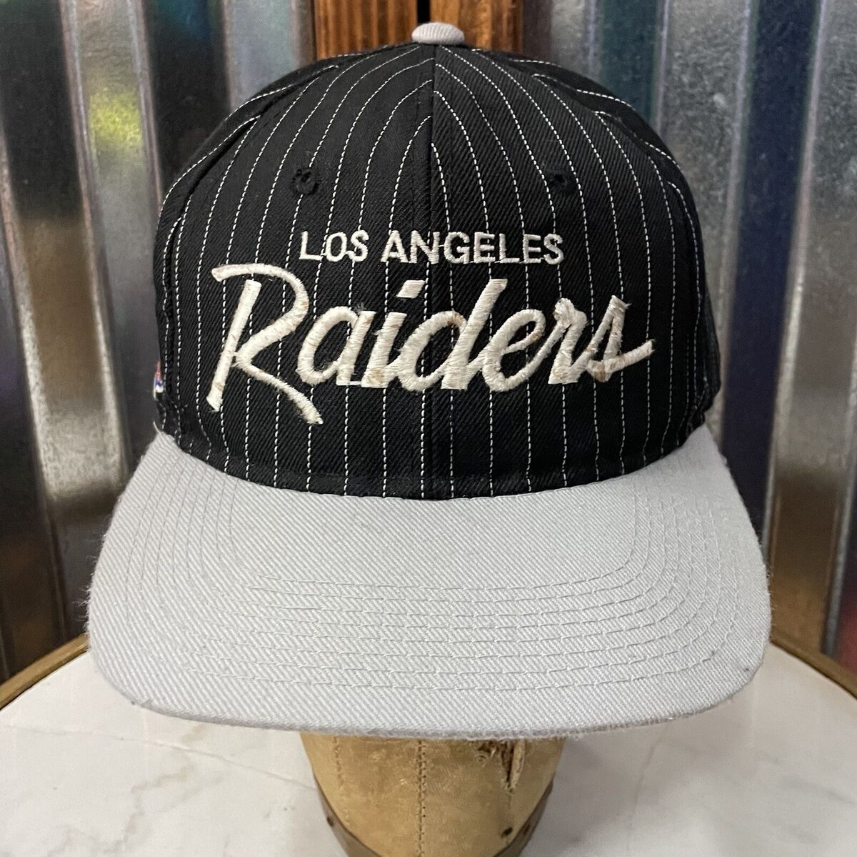 Vintage LOS ANGELES RAIDERS Black Pin-Striped Sports Vintage LOS ANGELES RAIDERS Black Pin-Striped Sports