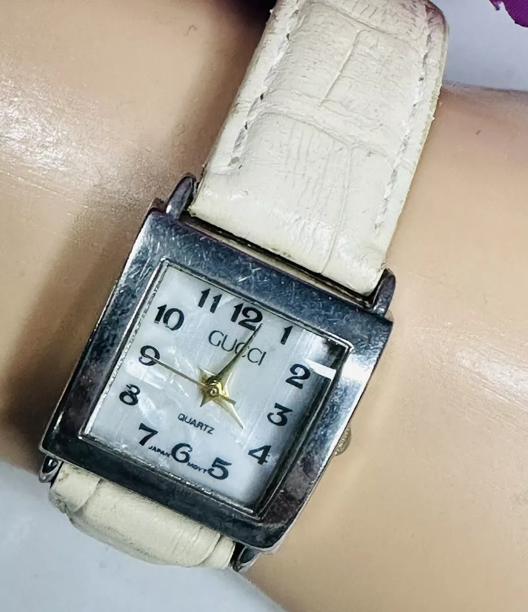 Vintage Gucci Chrome Quartz Ladies Watch Leather Straps Mother Of Pearl Dial Vtg