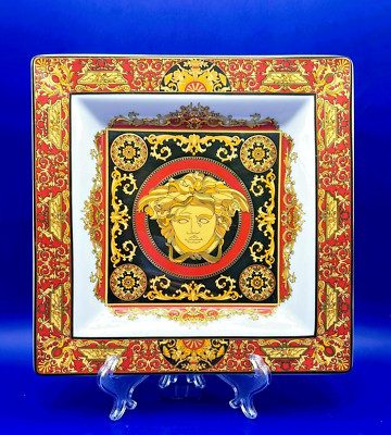 Rosenthal Meets Versace, quadratischer Teller aus Medusa Collection, 22 cm