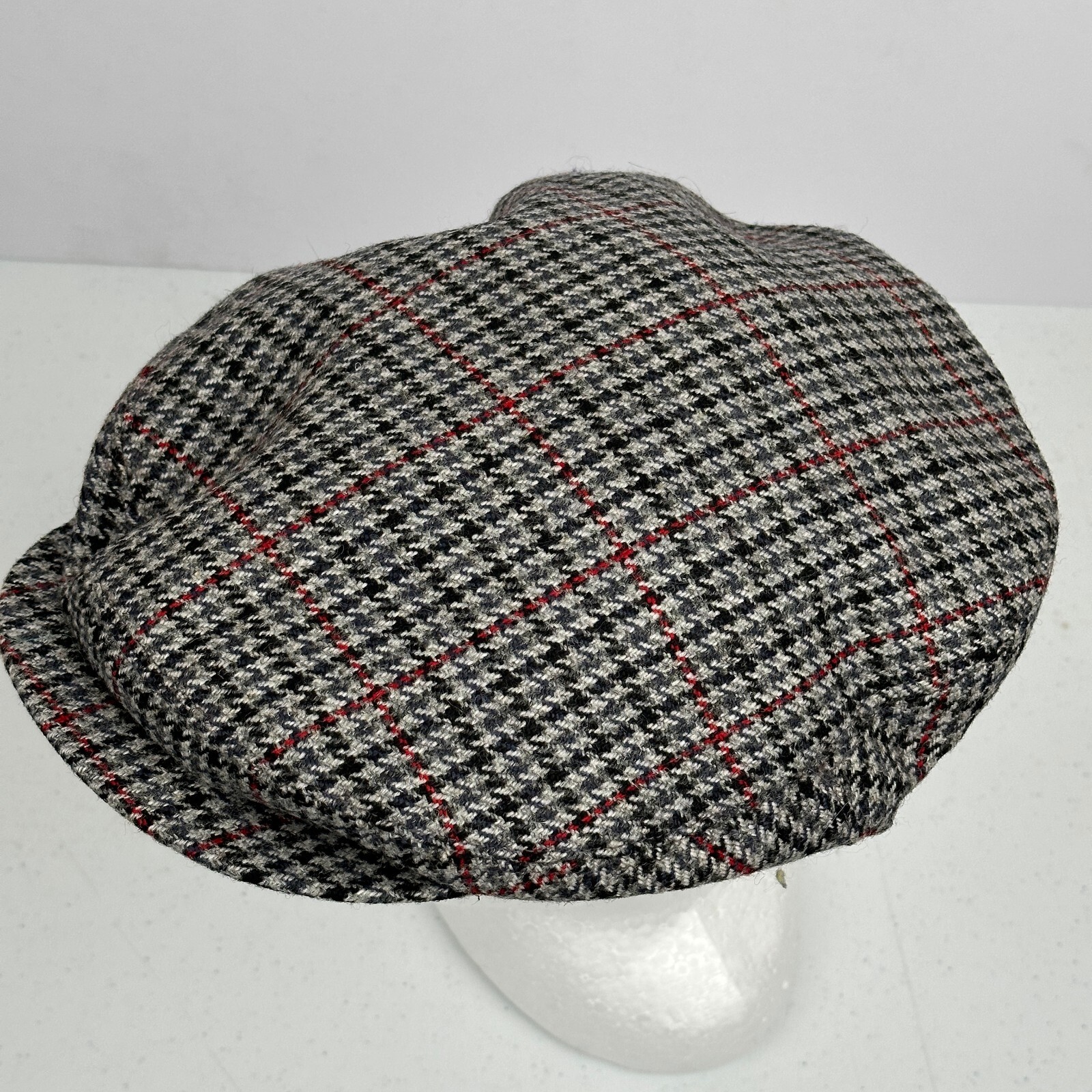 Vintage Herbert Johnson Made in England Flat Cap Mens Her Majisty