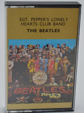 The Beatles Sgt. Pepper's Lonely Hearts Vintage Cassette TC-PCS7027 GOLD TOP