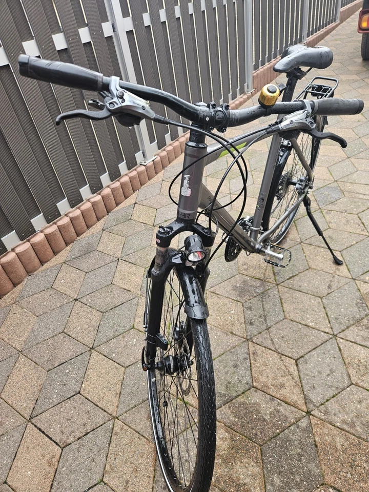 Trekkingrad 28 zoll herren gebraucht. Raleigh Rushhour 3.0 - Bild 4 von 4
