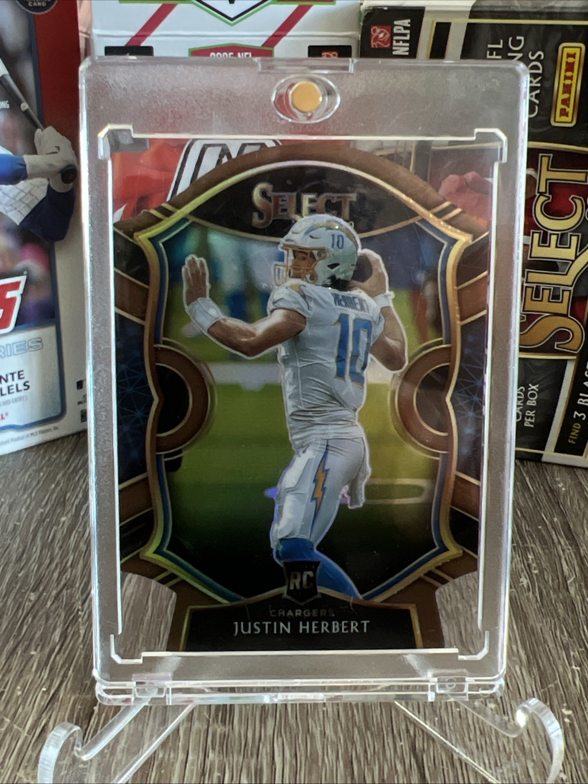 2020 Panini Select - Concourse Copper Prizm Die-Cut #44 Justin Herbert /355 (RC)