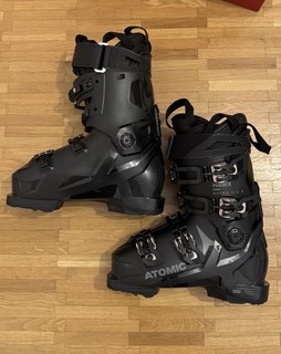 Damen Skischuhe Von ATOMIC Gr.38 schwarz/rosé TOP ZUSTAND WIE NEU