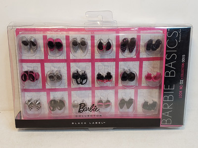 BARBIE BASICS DOLL LOOK NO 02 COLLECTION 001.5 SHOE ACCESSORY PACK MATTEL T2356