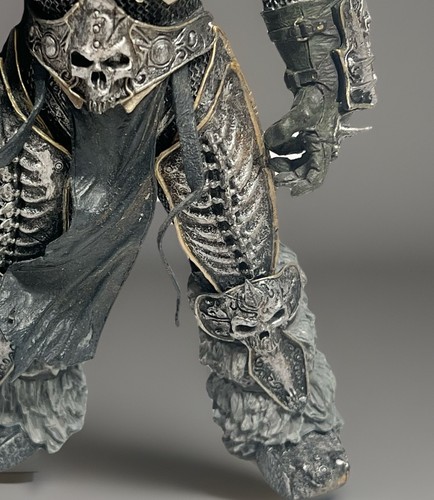 World Of Warcraft DC Collector Loose Figure Arthas Menethil The Lich King. - Picture 4 of 10