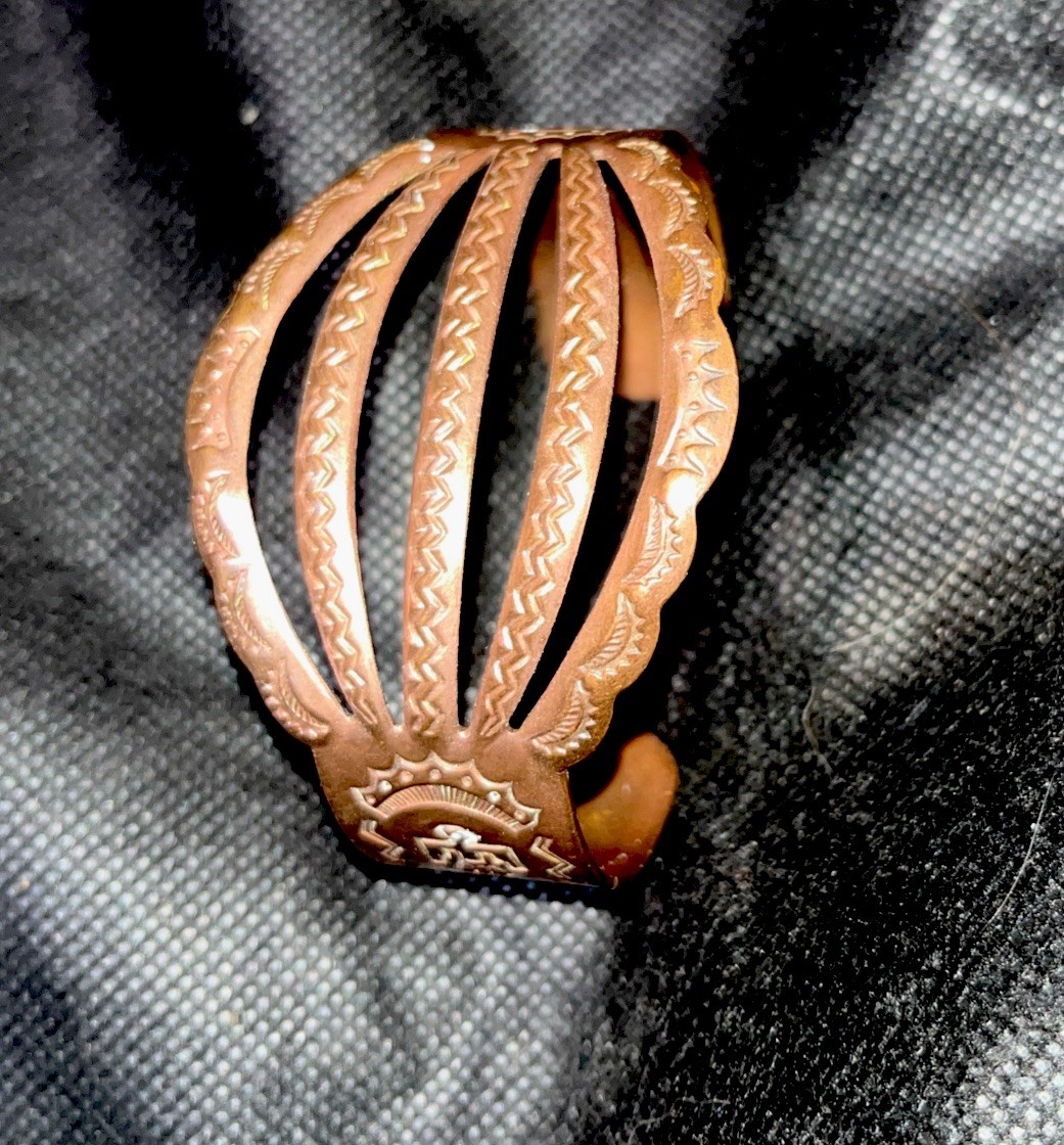 Vintage Solid Copper Native American Thick Cuff B… - image 1