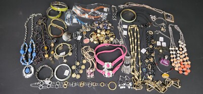 40x Pieces of LIA SOPHIA Jewelry Lot Necklaces Bracelets Earrings Many NWT