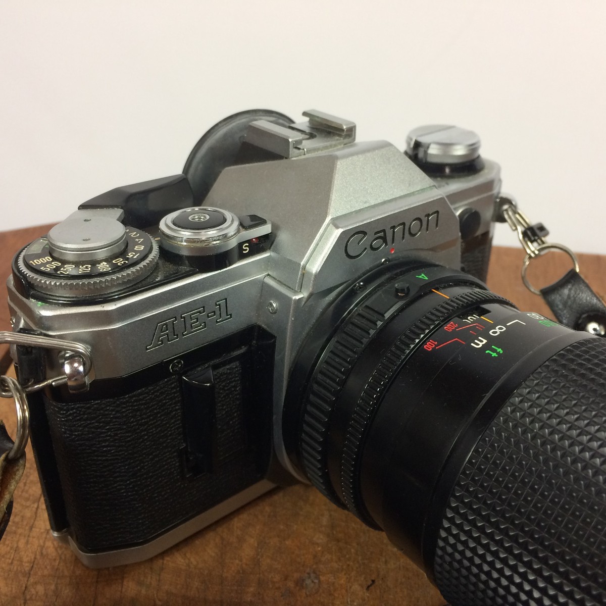 Vintage Canon AE-1 35mm Film Camera with Lens 100-200mm 1:5.6
