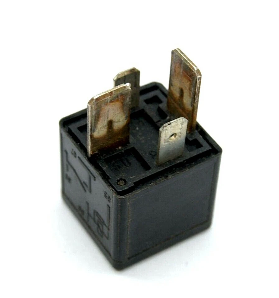 FORD SIERRA ESCORT COSWORTH RST XR3i 70A BLACK MULTI RELAY 4 PIN 83BG14N089CA - Image 4 of 4