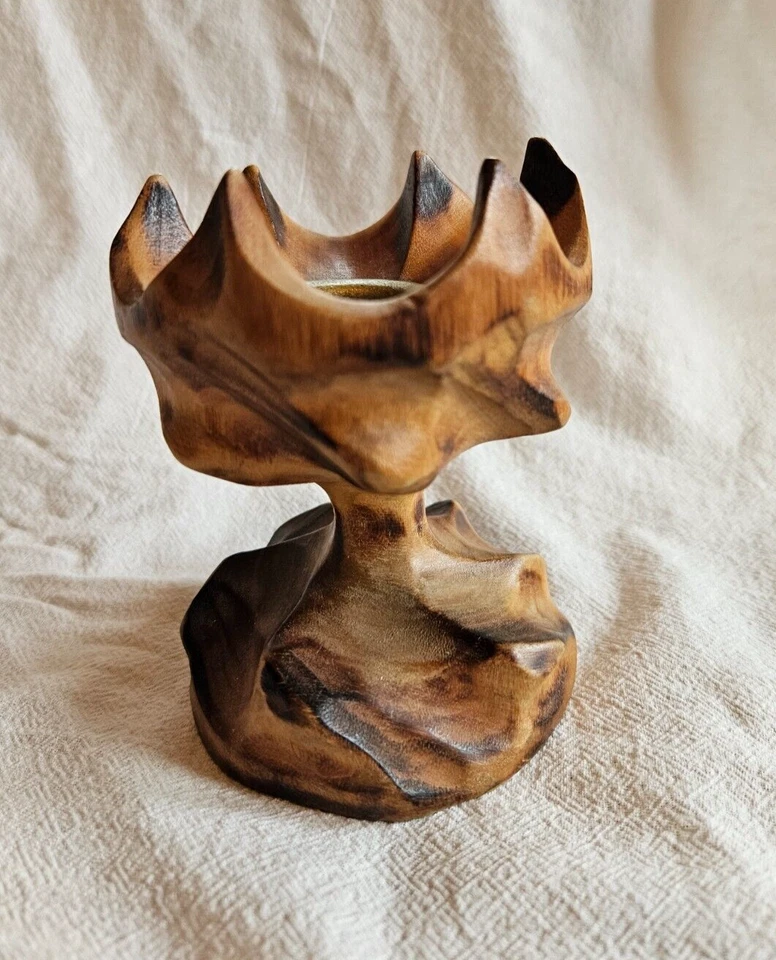 Candelabro candelabro pedestal de madera quemada tallado a mano vintage Foto 2 de 4