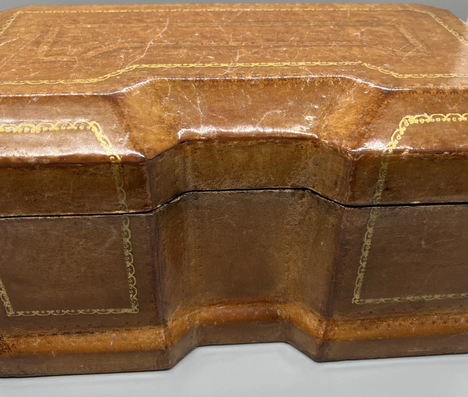Jewelry Maitland Smith Box  Storage  Gold Brown  11.5x6.5x5.5” Gilt - Image 3 of 4