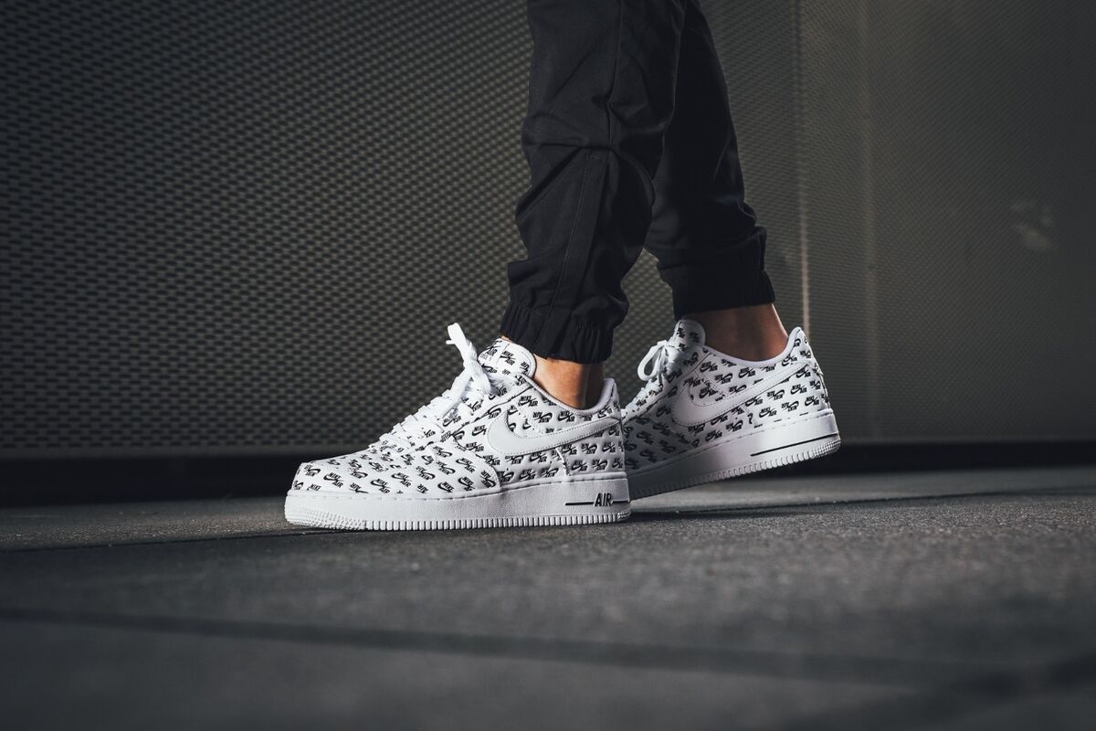 Nike Air Force 1 Low 07 QS All Over Logo Pack White Black Nike Air Force 1 Low 07 QS All Over Logo Pack White Black