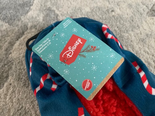 Disney Stitch Slipper Socks Woman’s Size 4-10 Snuggle Toes Christmas Candy Cane - Picture 5 of 6