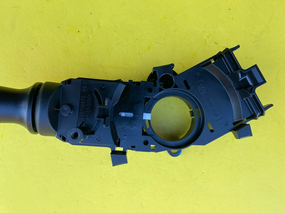 GENUINE 2014-2017 KIA RIO HEADLIGHT TURN SIGNAL CONTROL SWITCH OEM 299138875 Foto 3 de 4