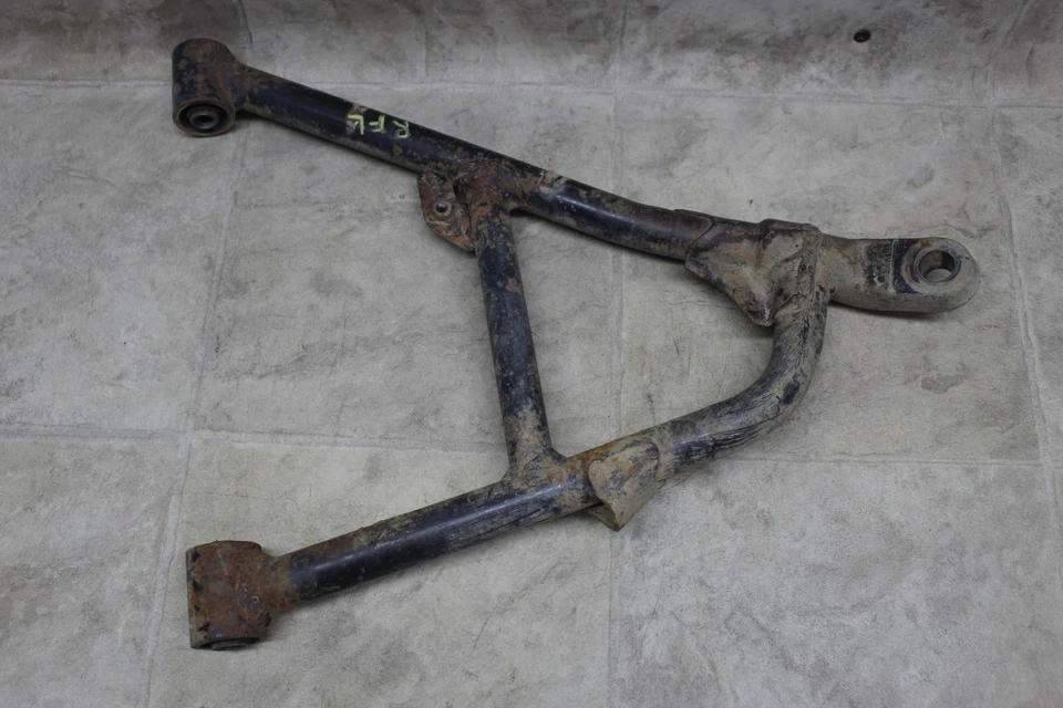 Brazo de control delantero inferior derecho 14-19 Honda Foreman 500 15-19 Rancher 420 OEM Foto 2 de 4