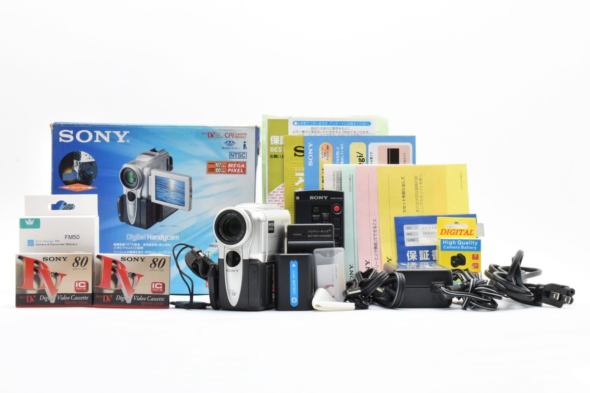 Excellent] Sony Handycam DCR-PC101 Mini DV Camcorder Night shot