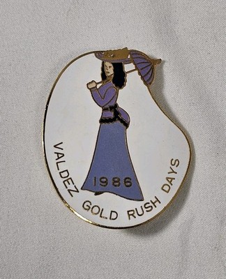Vintage 1986 Valdez Alaska Gold Rush Days Panning Mining Travel Hat Lapel Pin 