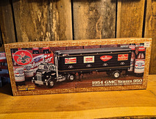 Ertl Collectibles Budweiser 1954 GMC Series 950 1:43 Diecast Coin Bank